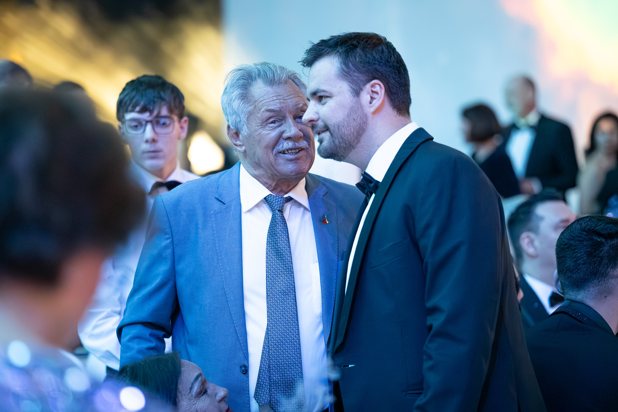 今年的舞会再次带来了难忘的时刻与出色的氛围。（摄影：András Adorján, Máté Dudás